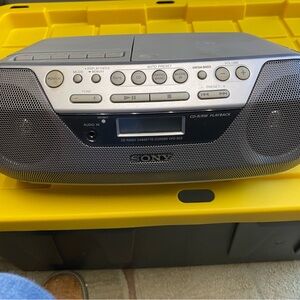 Sony CD-Radio- Cassette player